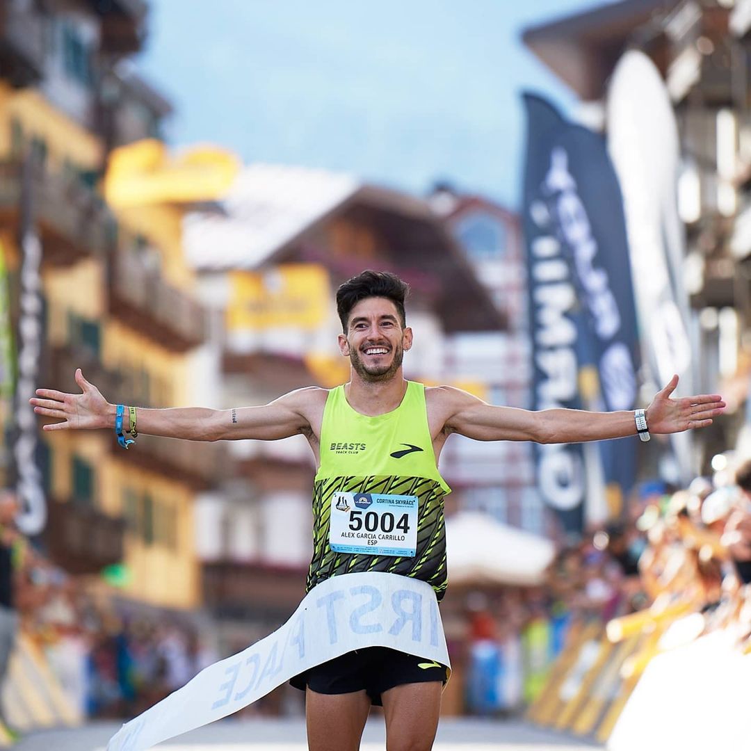 alex garcia carrillo vincitore cortina skyraxe